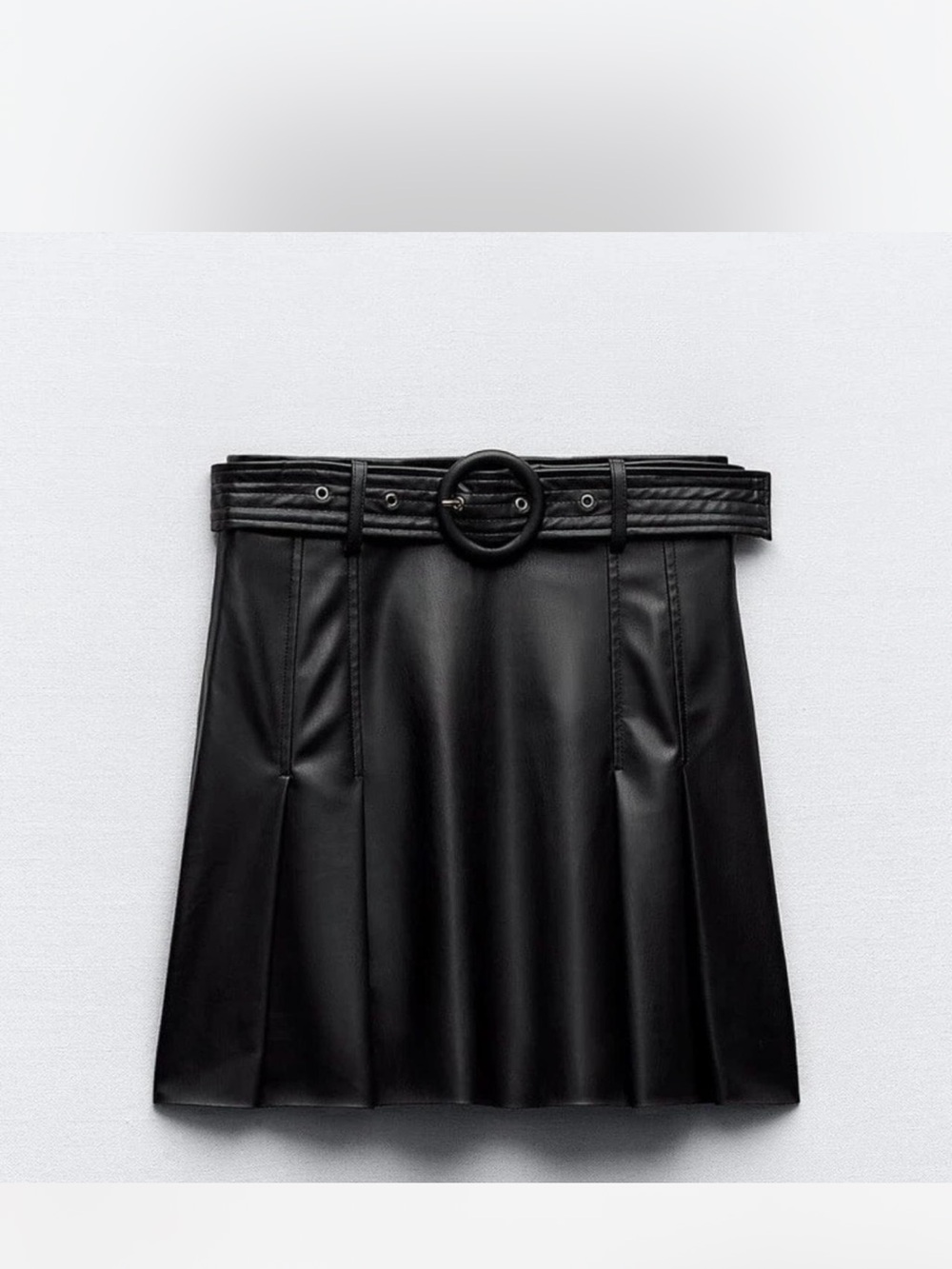 Zara Black Faux Leather Pleated Mini Skirt with Round-Buckle Belt